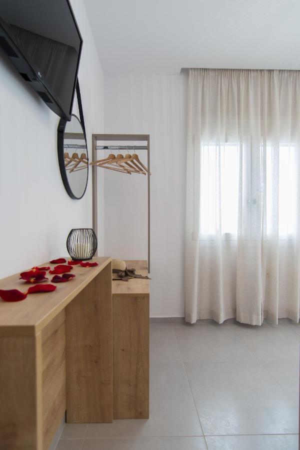 Casa Di Prios Brand New Renovated Villa In Гувес Екстер'єр фото