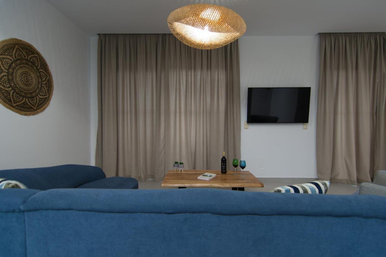 Casa Di Prios Brand New Renovated Villa In Гувес Екстер'єр фото
