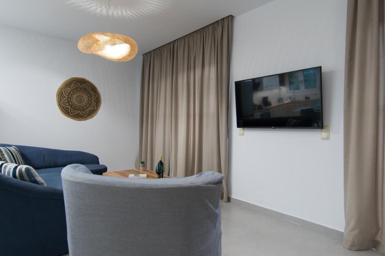 Casa Di Prios Brand New Renovated Villa In Гувес Екстер'єр фото